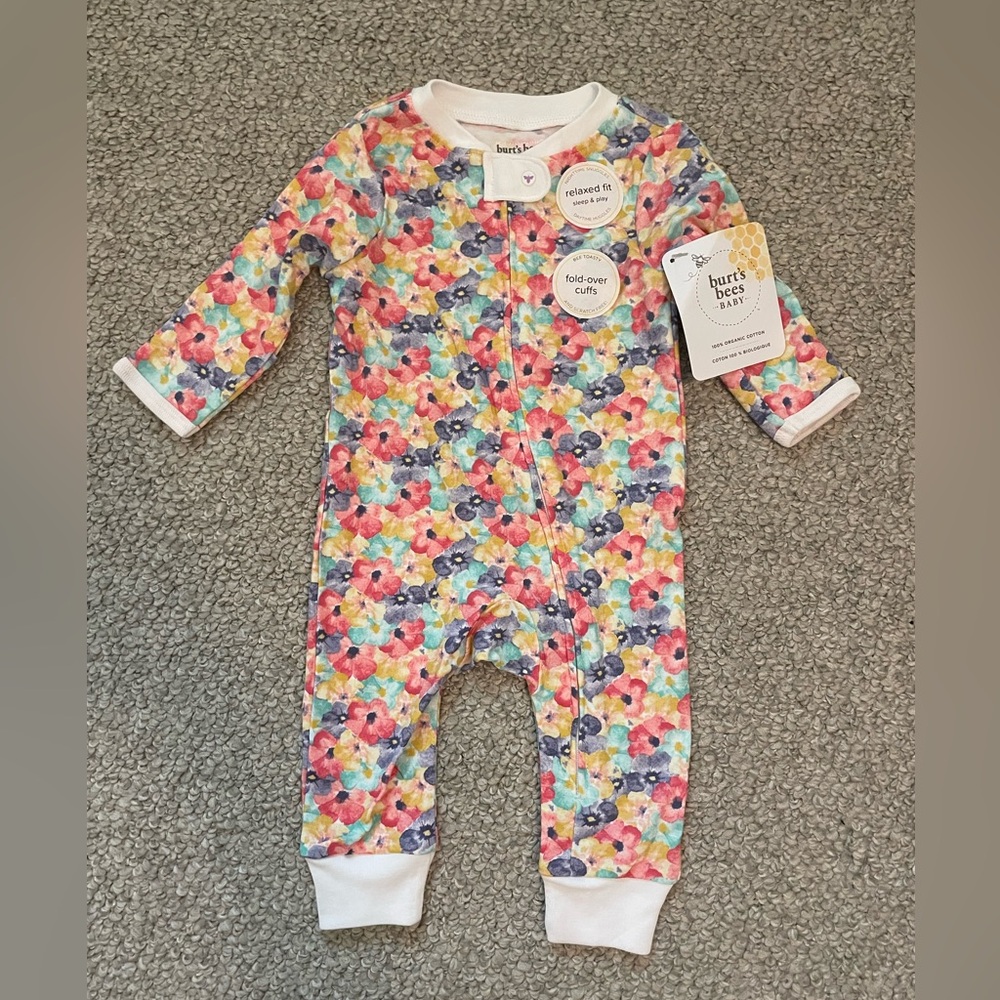 Burt's Bees Colorful Floral Sleep & Play